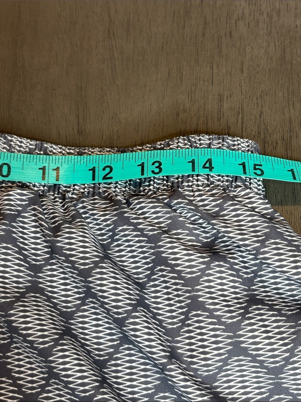 🩶 Augusta Women’s Athletic Shorts Large Gray White Lightweight Activewear 🩶 - Picture 6 of 9